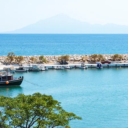 Star Bay Luxury Aparthotel 3*