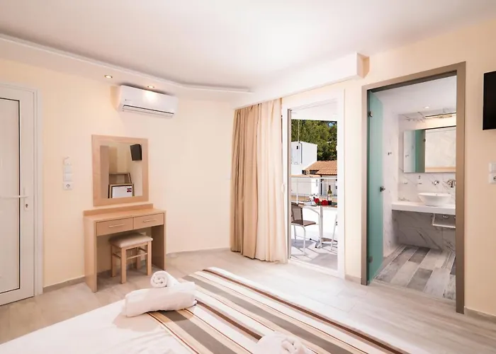 Star Bay Luxury Hotel de apartamente